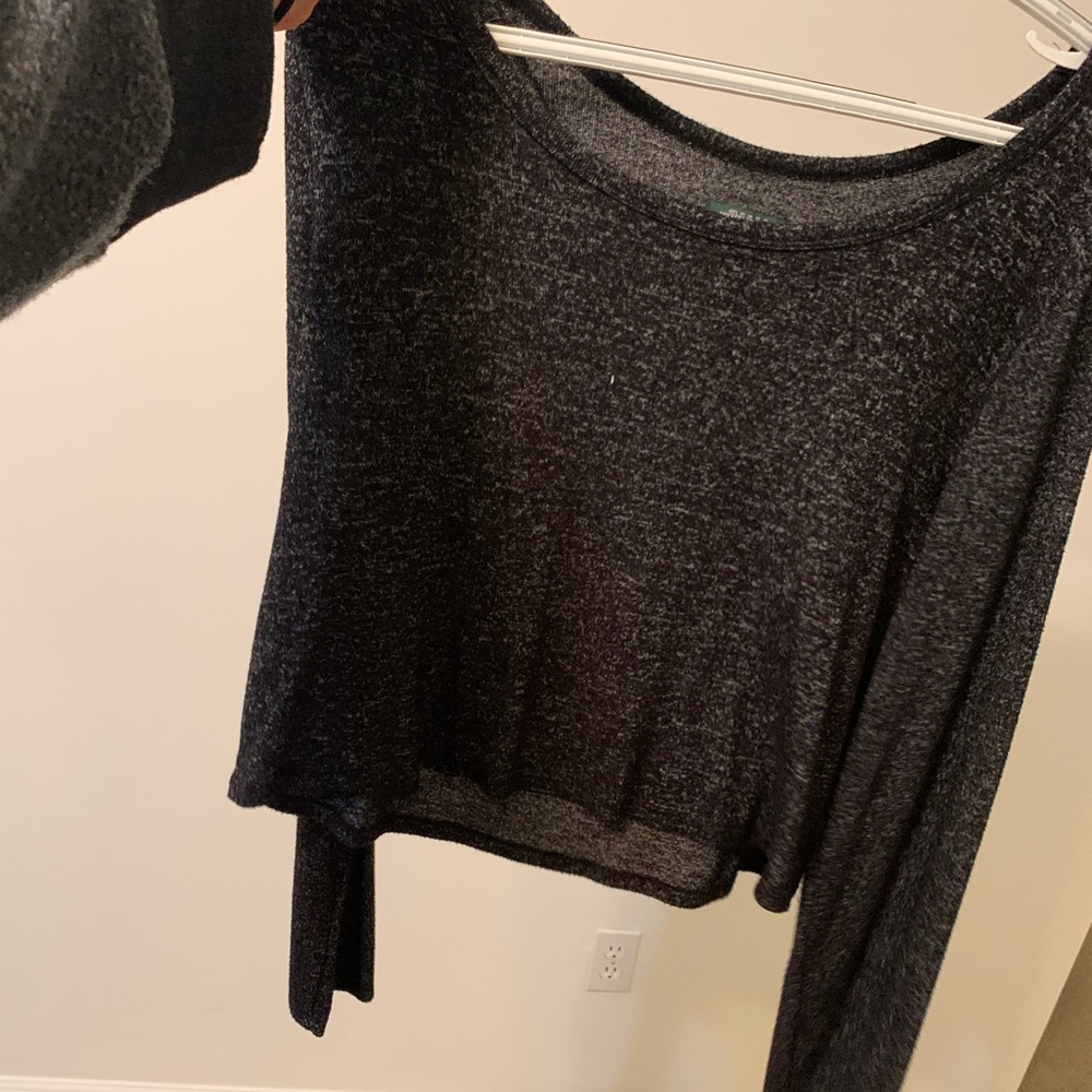 Off the shoulder top - Picture 2 of 2